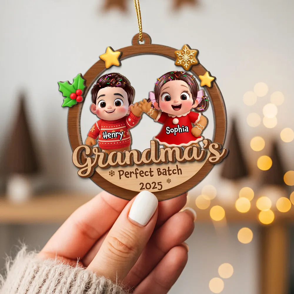 Personalized Wooden Ornament for Grandma - 2-Layer Cookie Design, Easy to Hang, Heartwarming Christmas Keepsake Gift