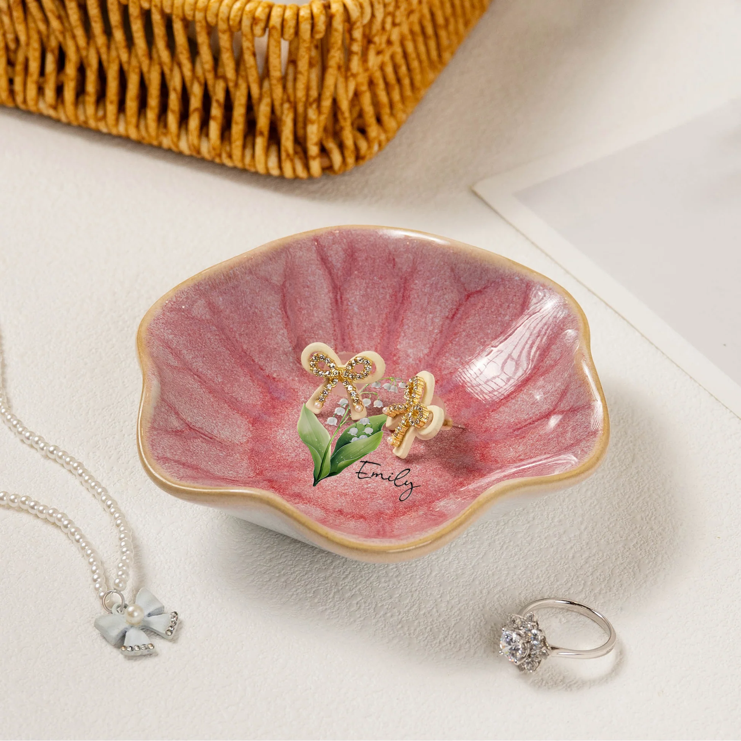 Personalized Wavy Ceramic Jewelry Dish with Floral Design for Nightstand Decor, A Unique Creative Gift for Her