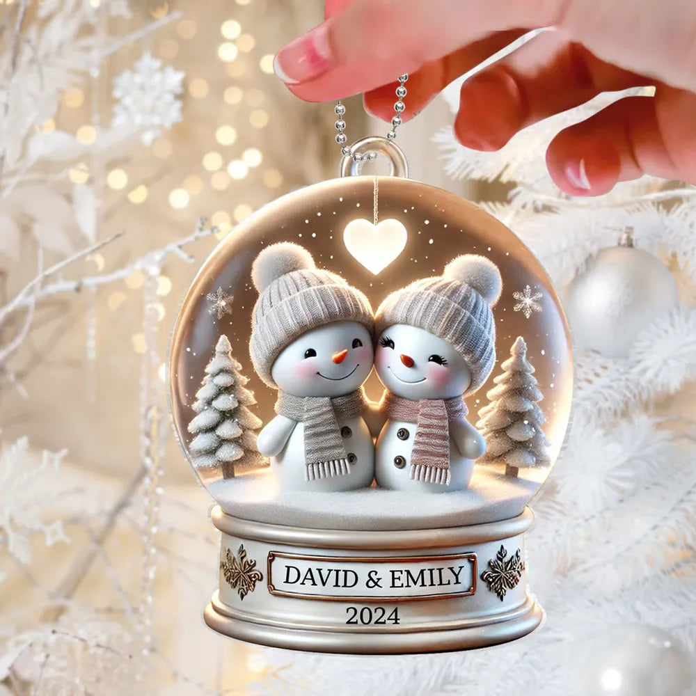 Personalized Acrylic Ornament with Snowman Couple in Snow Globe, Cute Winter Scene for Couples and a Unique Christmas Gift