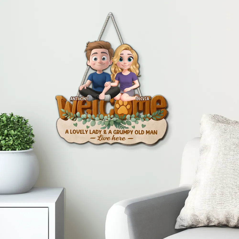 Personalized Wooden Sign with Cute Couple Illustration and Paw Welcome Home Decor, Unique Gift for Couples