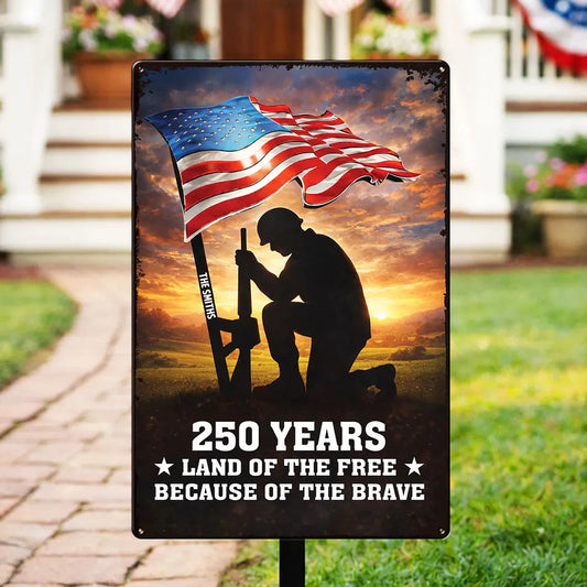 Personalized USA 250th Anniversary Rectangular Iron Sign, Kneeling Soldier Under Flag Porch Decor, Unique Patriotic Gift