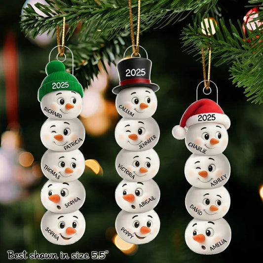 Cute Snowman Family Acrylic Ornament Personalized for Christmas – Funny Faces Holiday Decoration & Heartwarming Gift for Loved Ones