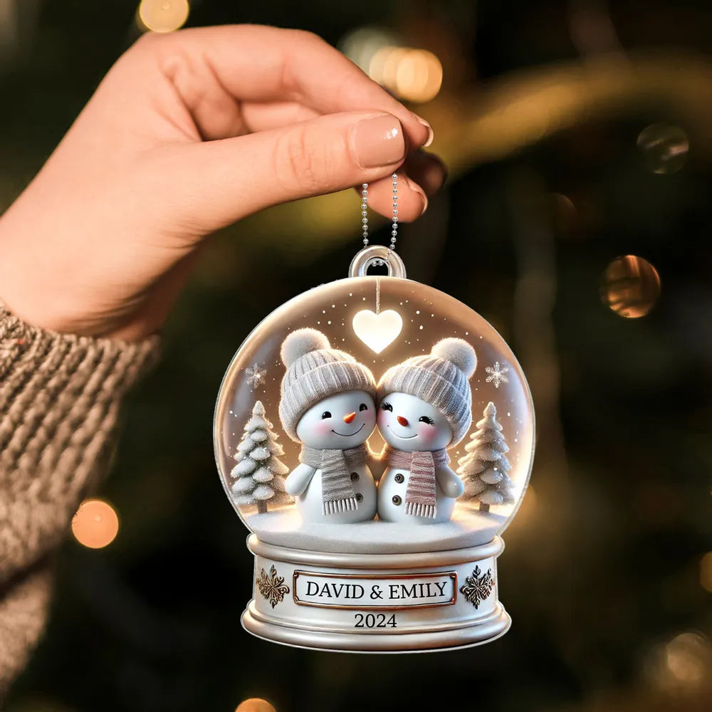 Personalized Acrylic Ornament with Snowman Couple in Snow Globe, Cute Winter Scene for Couples and a Unique Christmas Gift