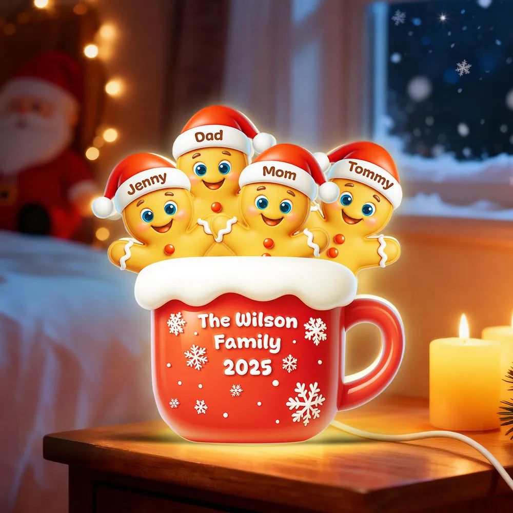 Personalized Family Gingerbread Light-Up Decor – Custom Names, Family Name & Year on Festive Mug – Heartwarming Christmas Gift
