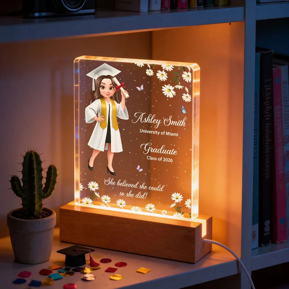 She Believed She Could Personalized LED Light Plaque, Cute Graduation Cap Design Nightstand Decor, Creative Gift