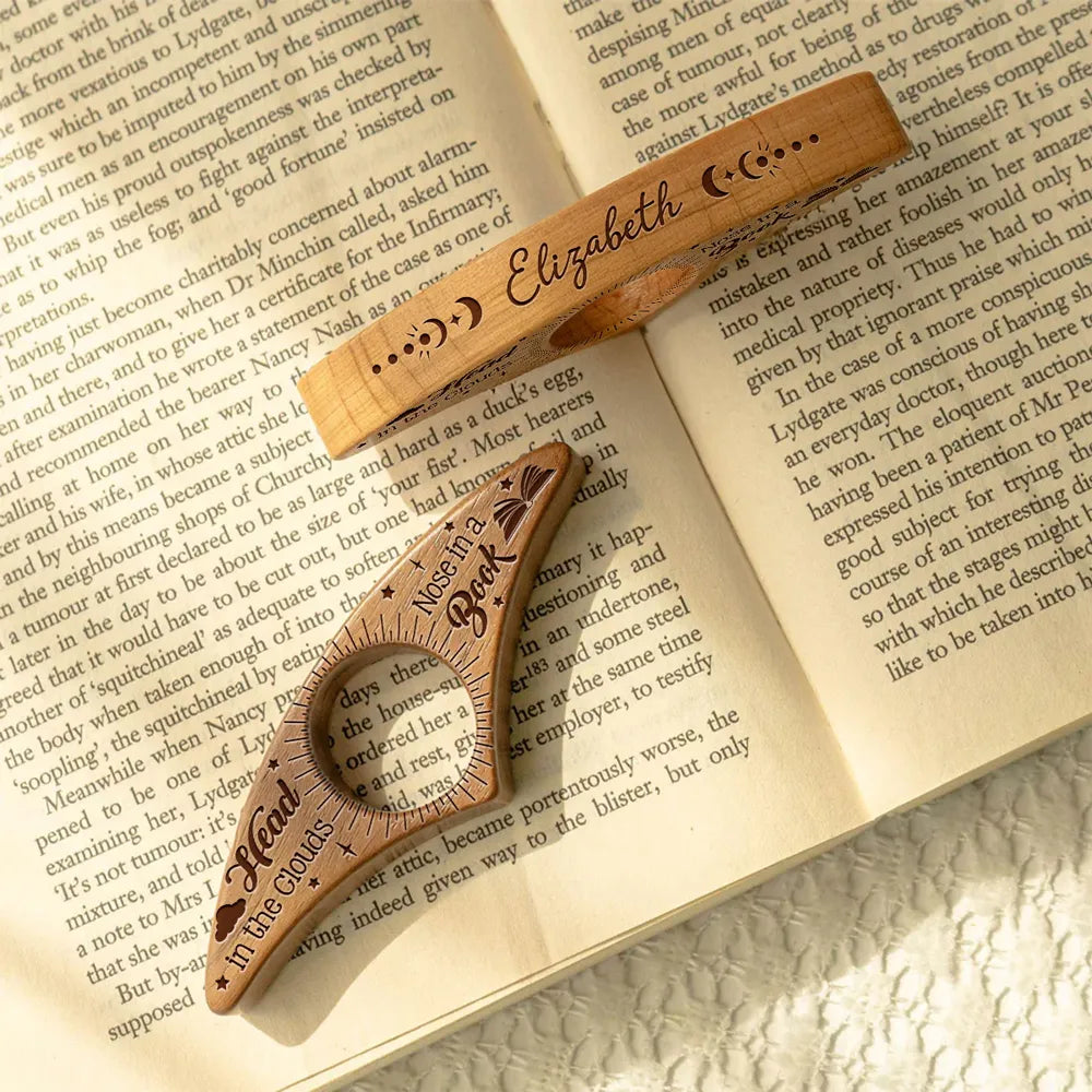 Book Page Holder, Engraved Wooden Thumb Page Turner for One-Hand Reading, Unique Gift for Book Lovers, Teachers, Mom or Dad
