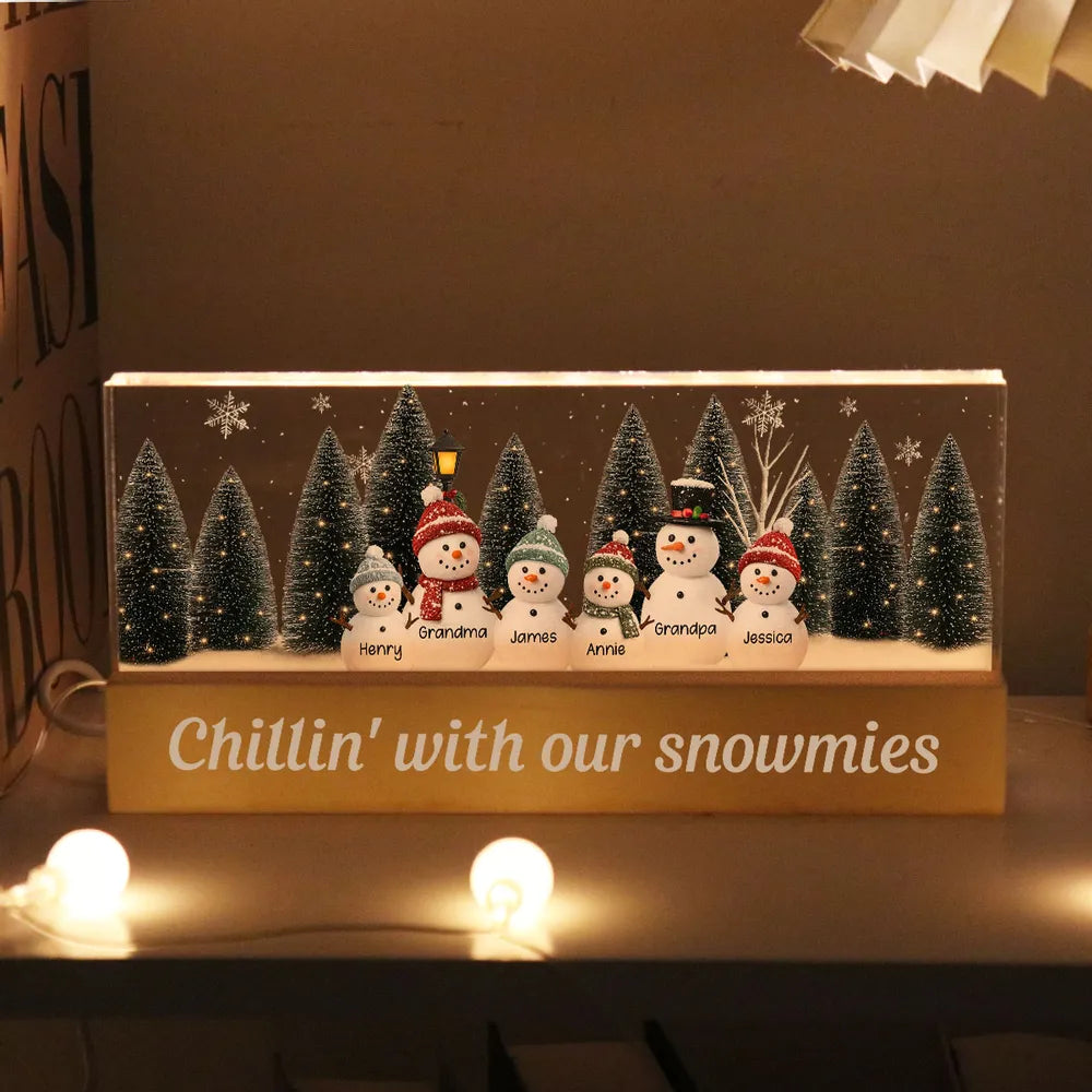 LED Light Plaque Personalized Snowman Family, Warm Glow Bedside Decor, Cozy Winter Keepsake, Unique Holiday Gift for Family