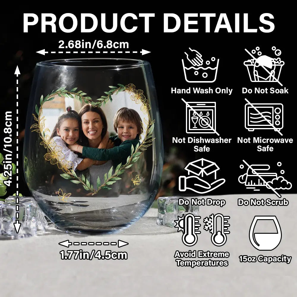 Dear Mom, Thanks for Putting Up with Me – Funny and Personalized Wine Glass with Heart-Shaped Photo, Customizable with Names, Perfect Gift for Mother’s Day or Family Celebration