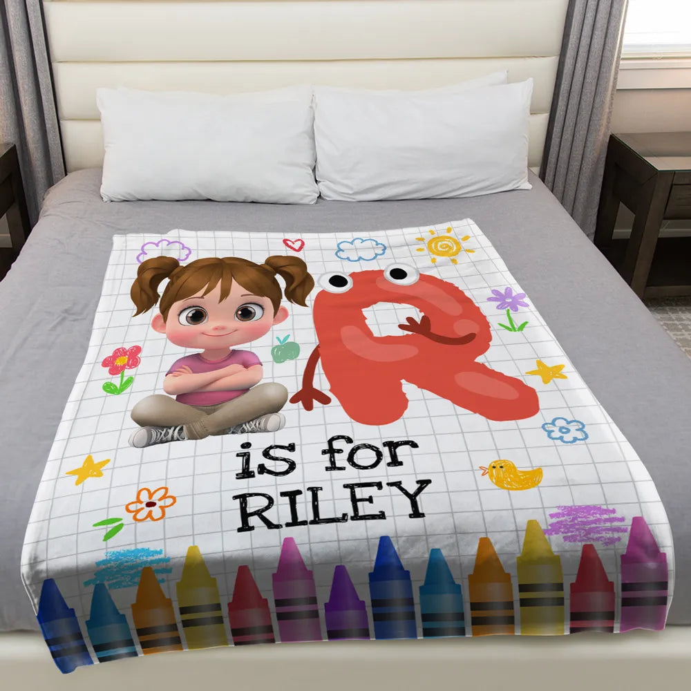 Cute Cartoon Baby Holding Big Letter Fleece Blanket, Personalized Nursery Throw For Snuggles & Smiles, Thoughtful Gift