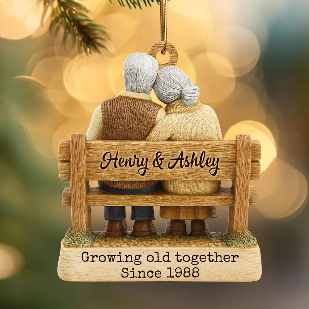 Wooden Ornament for Couples, Cozy Back-View Bench Scene, A Heartwarming Personalized Christmas Gift