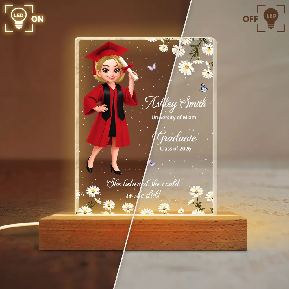She Believed She Could Personalized LED Light Plaque, Cute Graduation Cap Design Nightstand Decor, Creative Gift