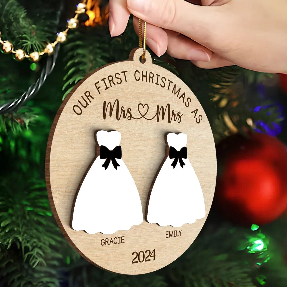 2-Layer Wooden Ornament for Married Couples, Wedding Keepsake and Perfect Christmas Gift