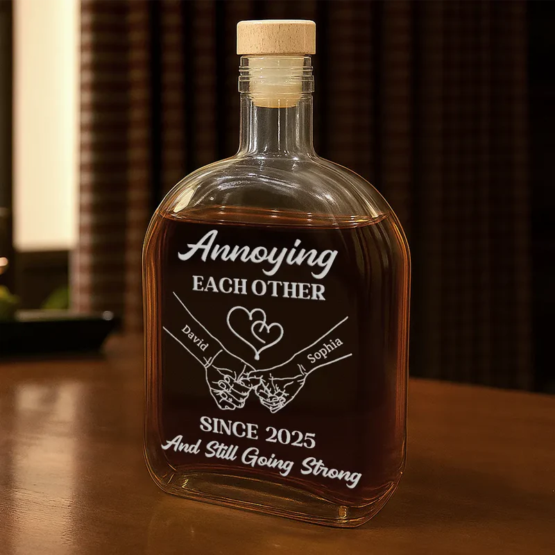 Personalized Glass Spirits Decanter for Couples – Funny 'Annoying Each Other' Design, Romantic Keepsake & Unique Gift