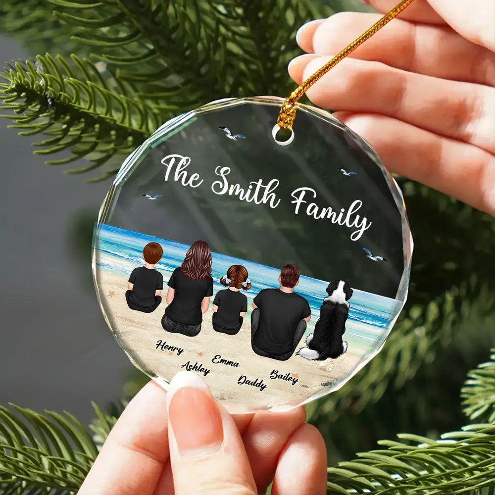 Crystal Ornament with Family Back View and Beach Scene, A Heartwarming Gift for Loved Ones