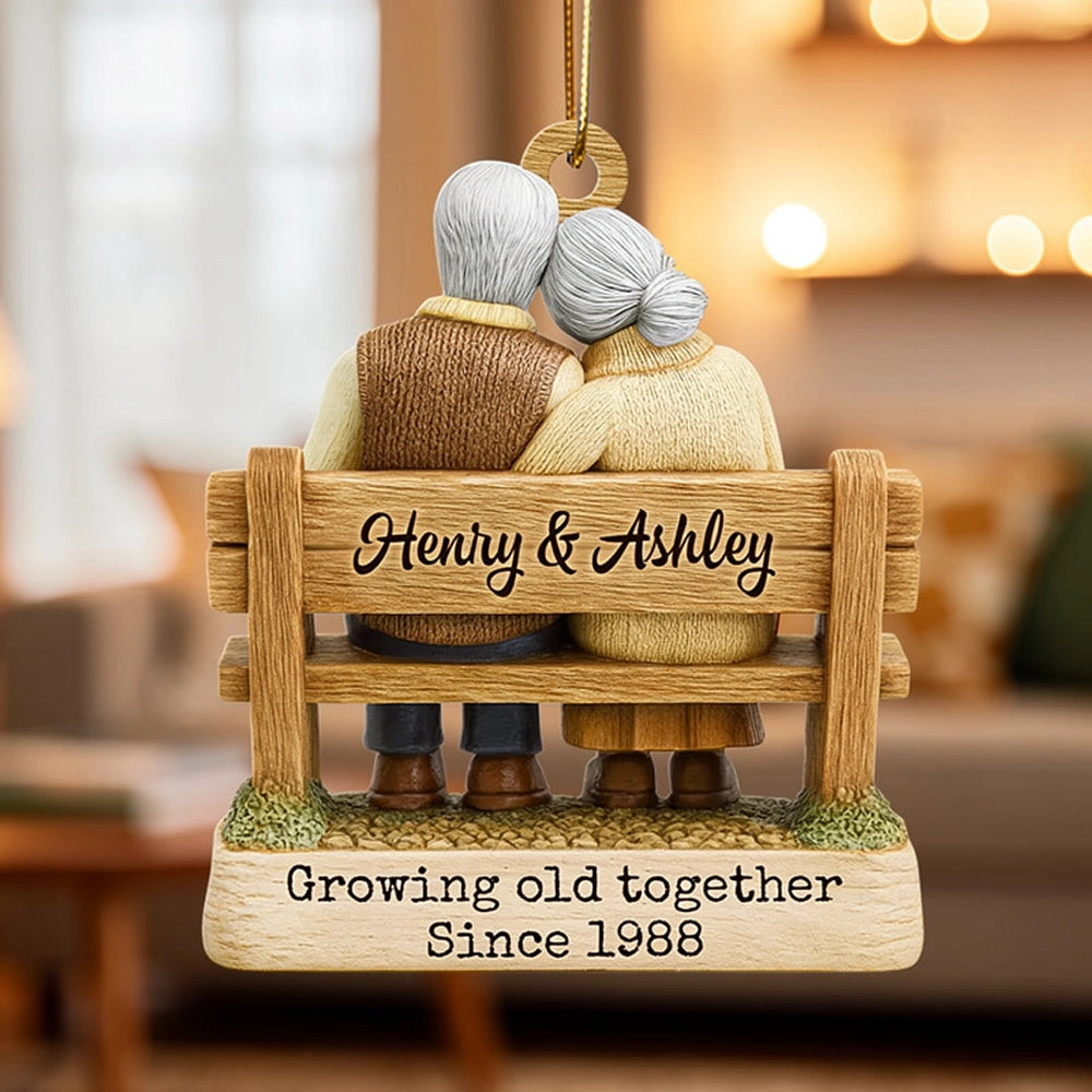 Wooden Ornament for Couples, Cozy Back-View Bench Scene, A Heartwarming Personalized Christmas Gift