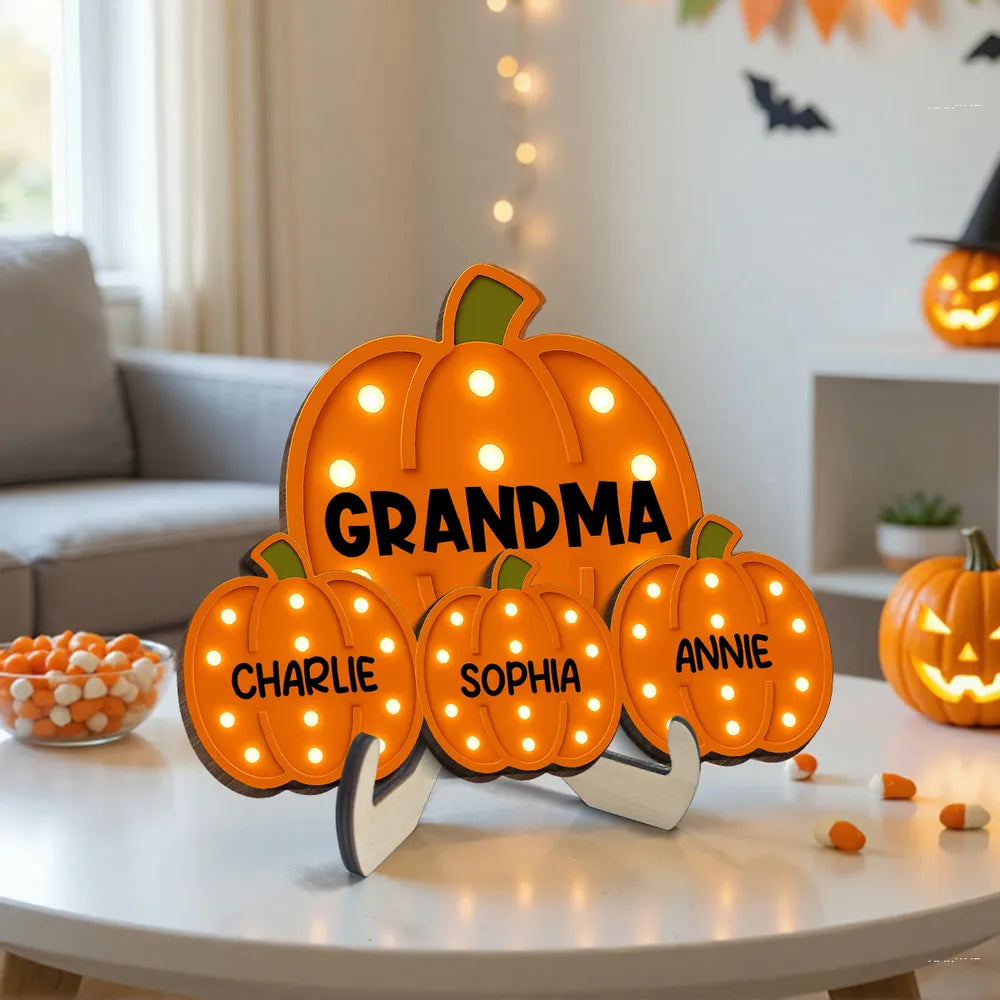Wooden Plaque with Pumpkin Design, Grandma Theme and Perfect Holiday Gift