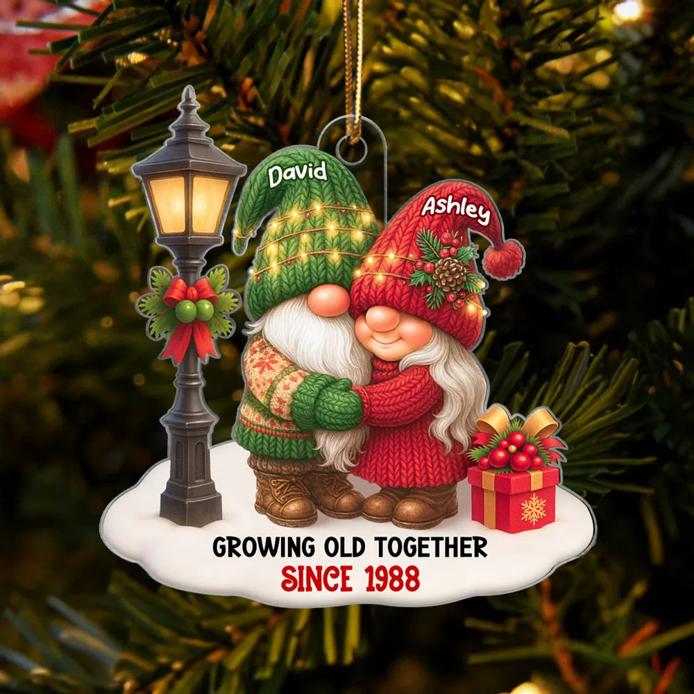 Acrylic Ornament with Christmas Couple Gnome Hug Design, Festive Holiday Vibes, Perfect Gift for Couples and Family
