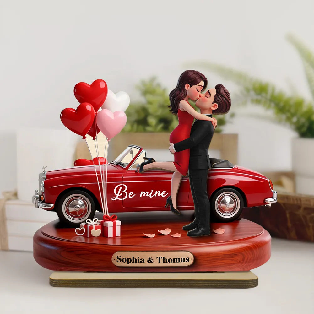 Romantic Personalized Wooden Plaque with Hugging Kissing Couple and Heart Balloons, Sweet Be Mine Gift for Couples and Valentine Decor