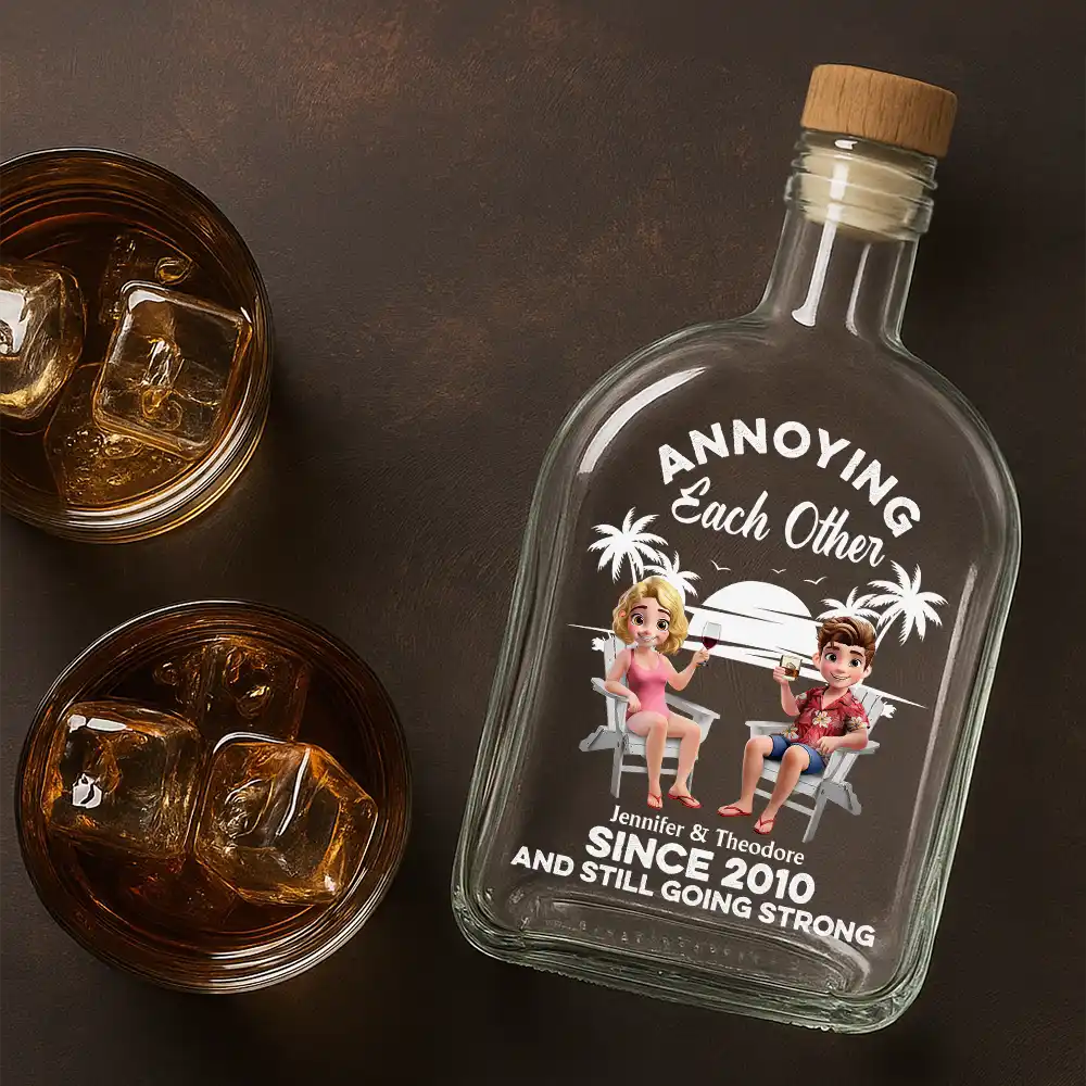 Funny Whiskey Bottle Kitchen Supplies Gift for Couples with Relaxed Sunset Theme, Perfect for Gifting
