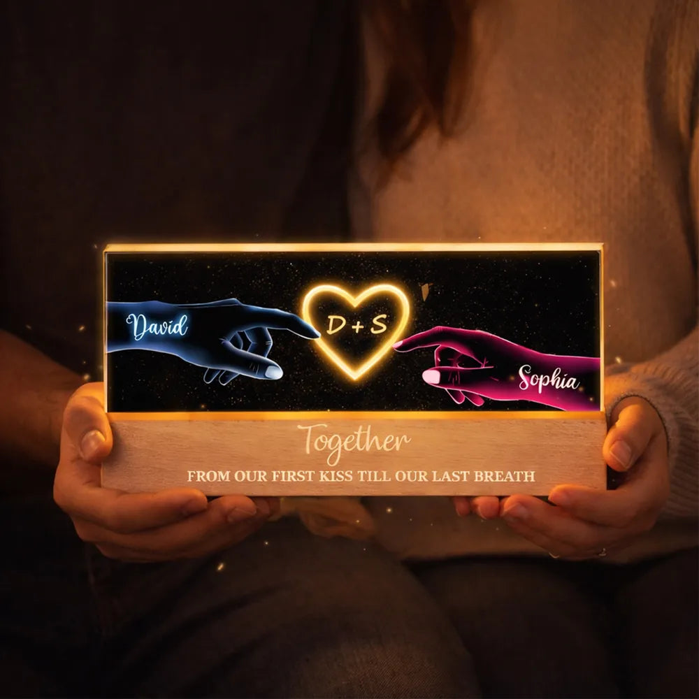 Personalized Block LED Light Plaque with Couple Hands & Glowing Heart, Romantic Bedside Decor, Unique Gift for Couples