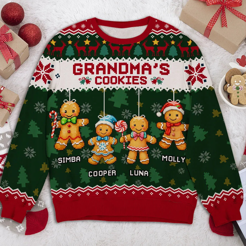 Personalized Grandma Cookies Printed Sweatshirt with Gingerbread Kids, Festive Christmas Gift for Grandma