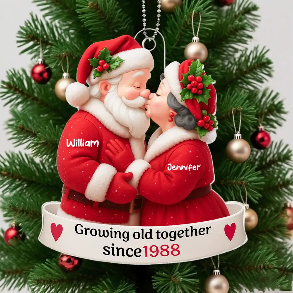 Kissing Santa Couple Acrylic Ornament, Romantic Christmas Tree Decoration Celebrating Lifelong Love