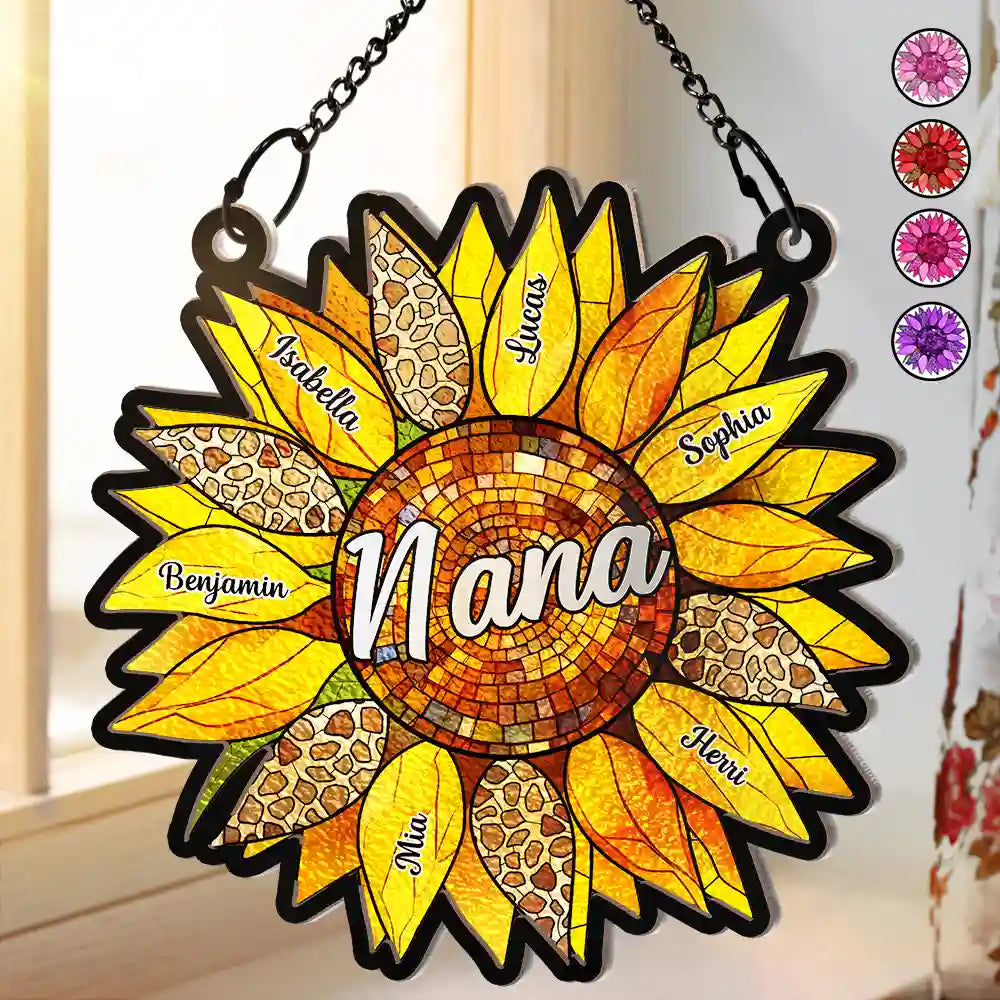 Nana Auntie Mom Family Sunflower Window Hanging Ornament - Personalized Wood and Acrylic Layered Design for Mother's Day, Valentine's Day, or Family Gifting