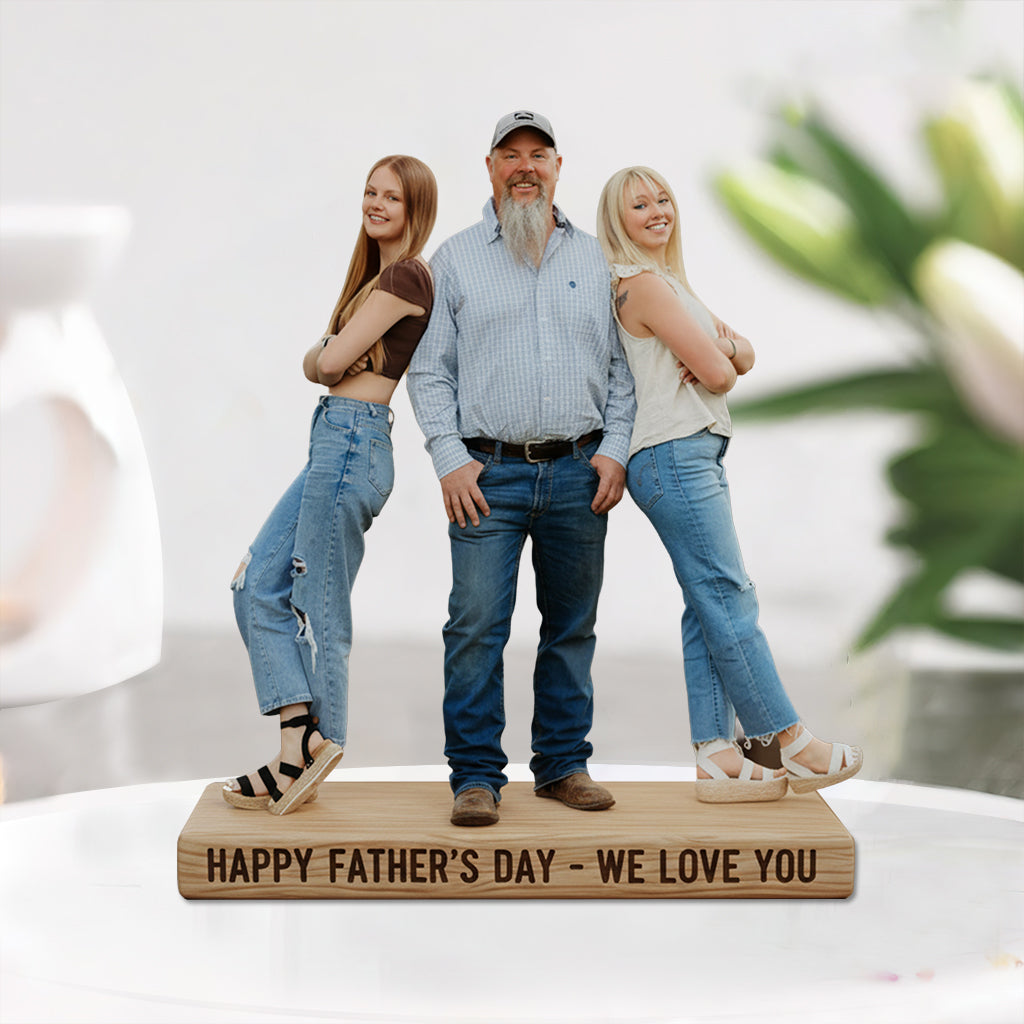 Custom Black Family Portrait Personalized Figurine Statue - Best Dad Ever Nameplate Trophy - Unique Father's Day Desk Ornament Gift