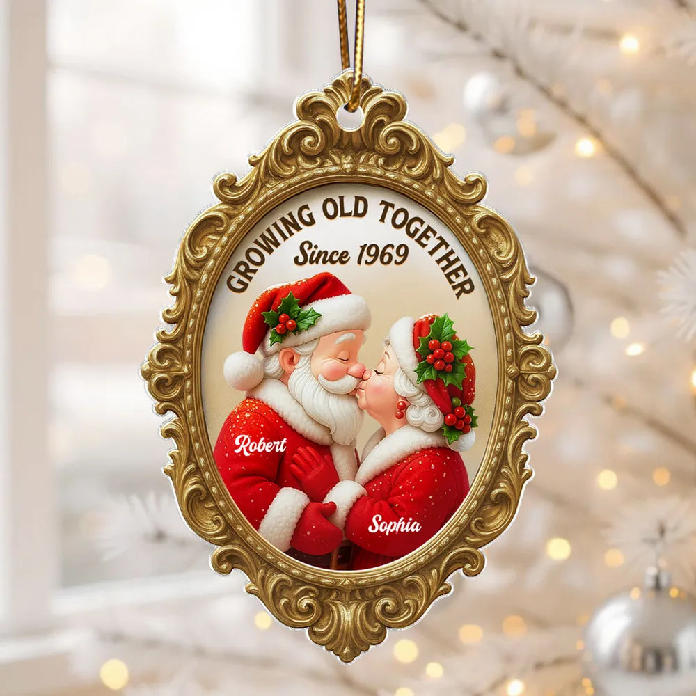 Christmas Acrylic Ornament – Loving Santa Couple Keepsake, Heartwarming Holiday Gift for Parents