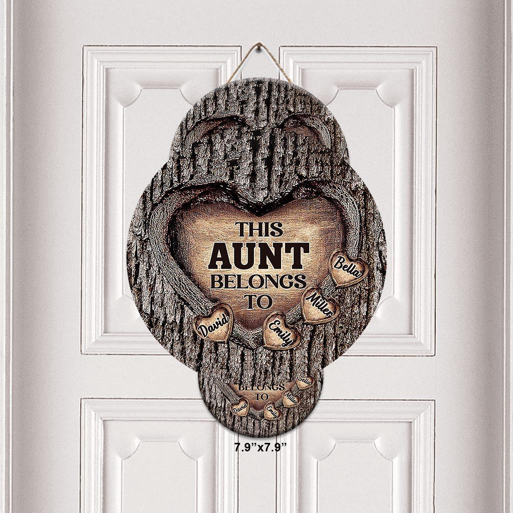 Dad's Heart - Gift for dad, grandma, grandpa, mom, uncle, aunt, brother, sister - Personalized Round Wood Sign