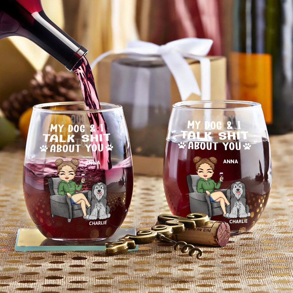 Personalized Wine Glass for Dog Lovers – Fun Gift for Her and Her Dog with Custom Design
