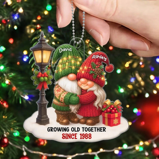 Acrylic Ornament with Christmas Couple Gnome Hug Design, Festive Holiday Vibes, Perfect Gift for Couples and Family