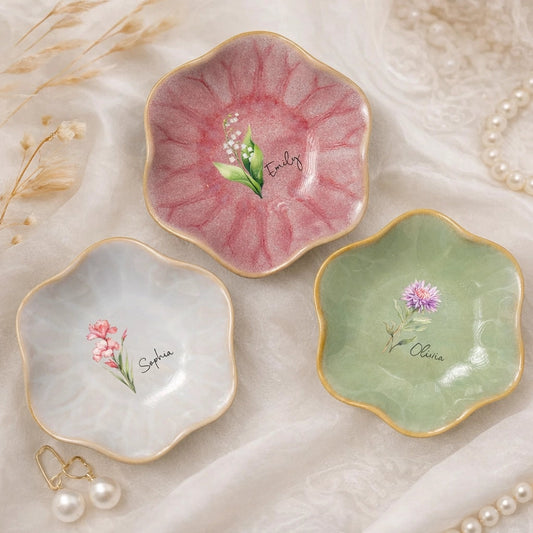 Personalized Wavy Ceramic Jewelry Dish with Floral Design for Nightstand Decor, A Unique Creative Gift for Her