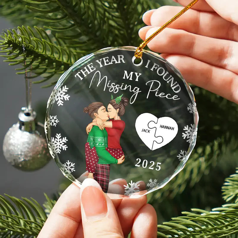 Crystal Ornament with Puzzle Love Design, Romantic Christmas Theme, Perfect Gift for Couples