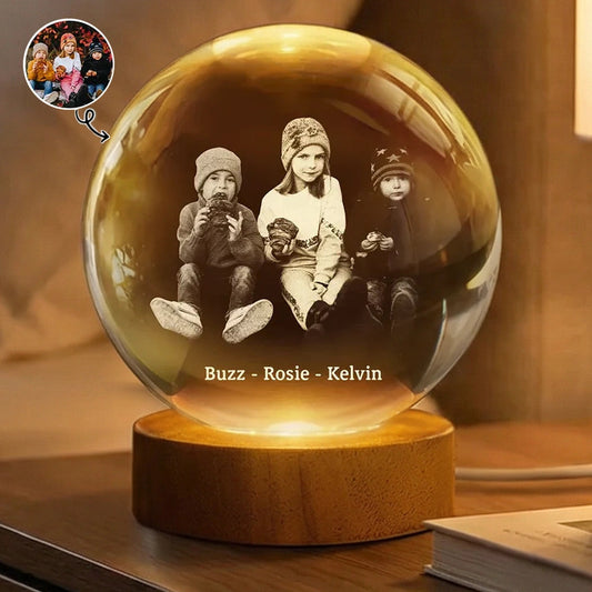 Personalized Globe Lamp with Custom Photo – Cozy Night Light Keepsake & Unique Gift for Family and Friends