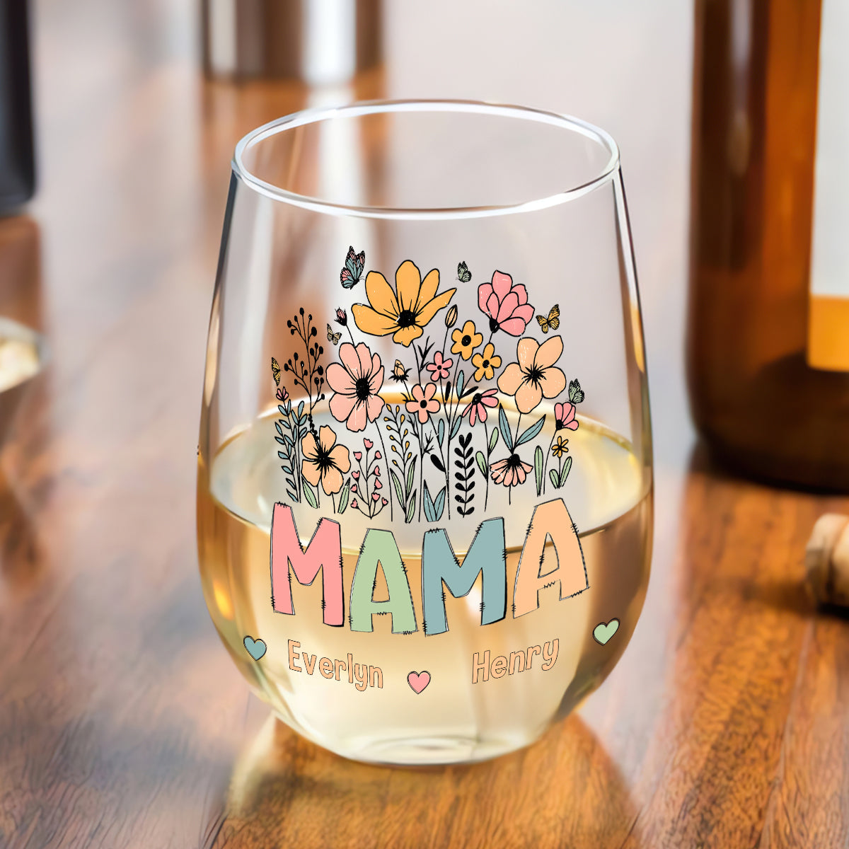 Personalized Wine Glass for Grandma with Colorful Flower Design, Customizable with Names of Grandchildren, Ideal Gift for Grandmothers on Special Occasions