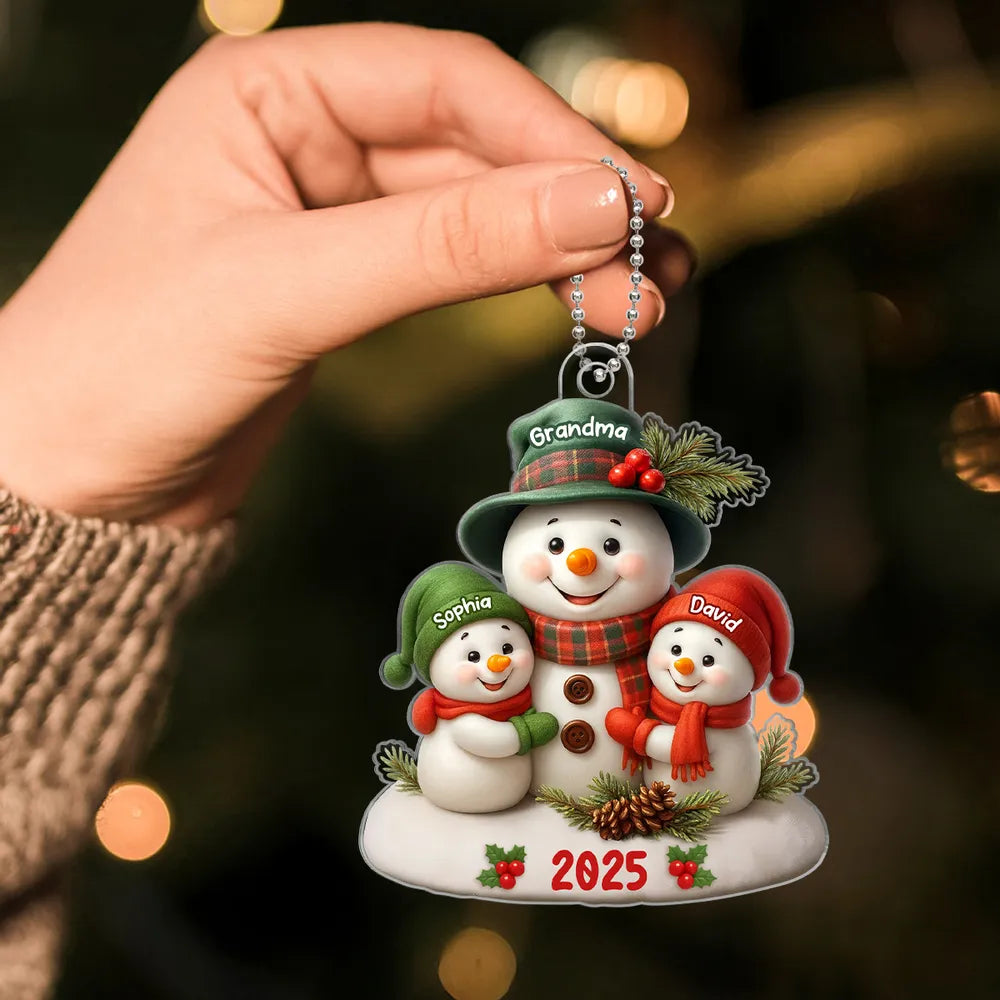 Acrylic Ornament Snowman Family Design for Holiday Décor, Warm Festive Accent, Gift-Ready for Grandma and Family