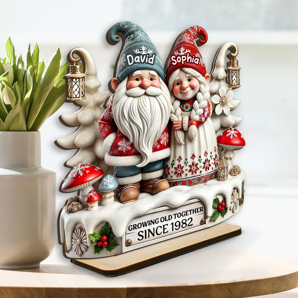 Custom Name Holiday Gnome Pair Wooden Plaque - Festive Home Display, Creative Couple Gift