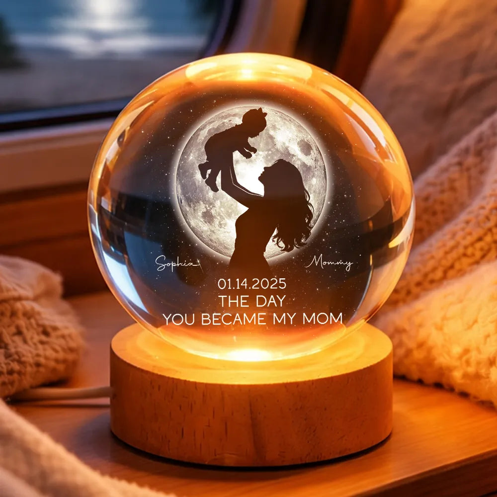 Personalized Globe Lamp with Mom Lifting Child Silhouette and Moon Glow, Unique Mother's Day Gift for Mom