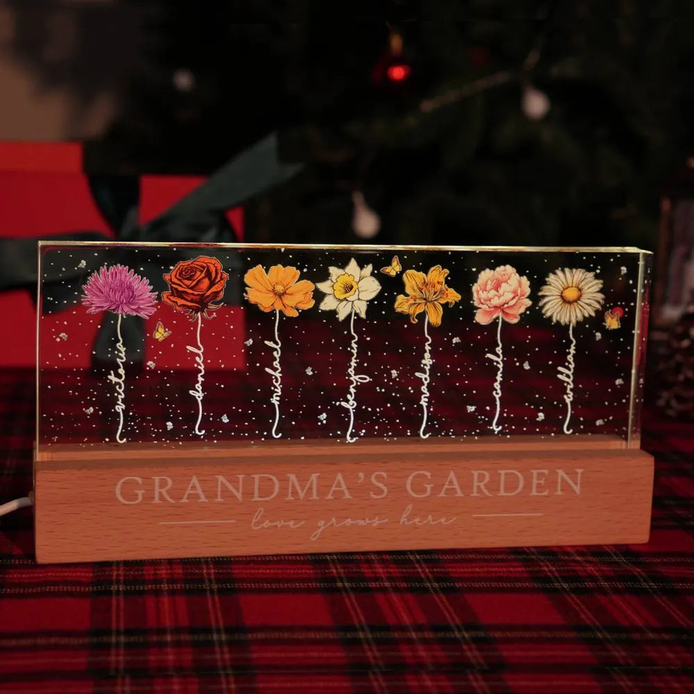 Personalized LED Plaque with Grandkids' Names & Birth Month Flowers