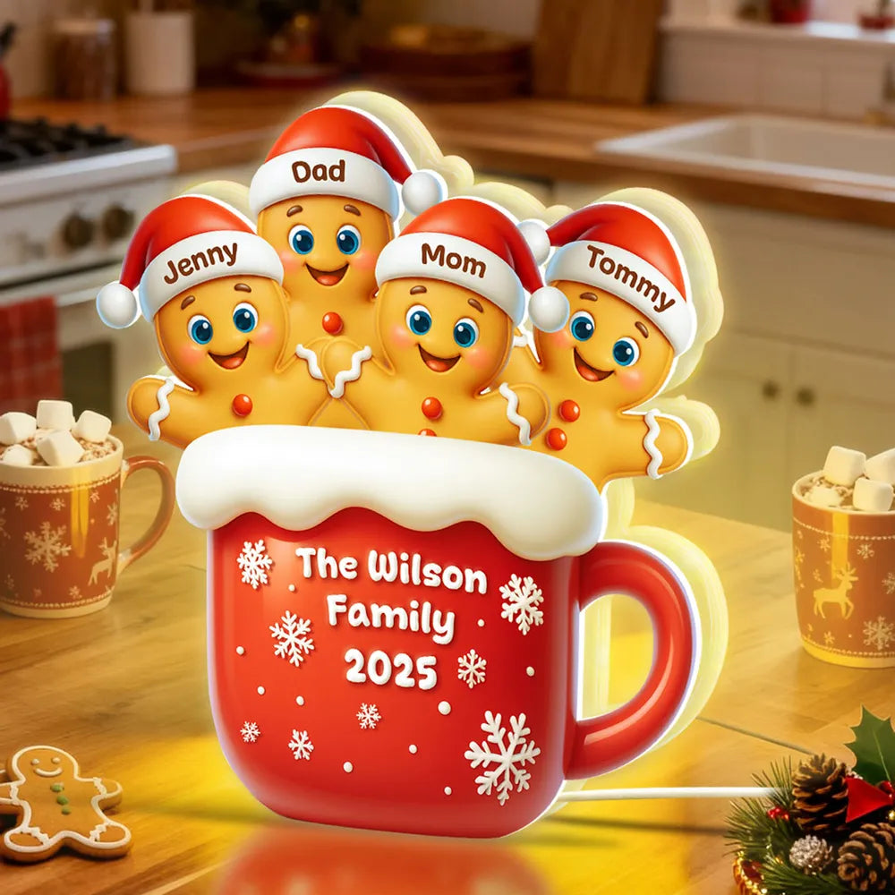 Personalized Family Gingerbread Light-Up Decor – Custom Names, Family Name & Year on Festive Mug – Heartwarming Christmas Gift