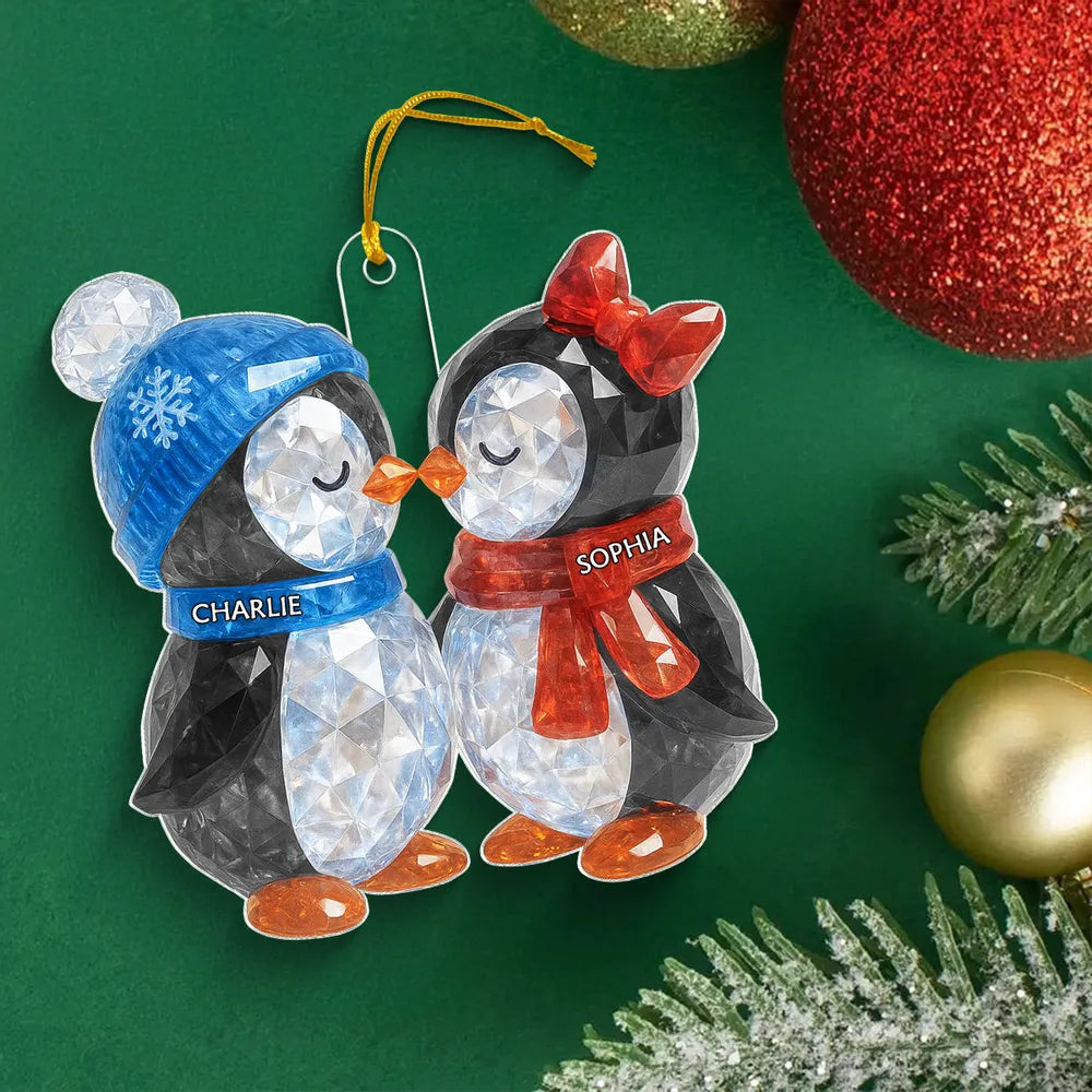 Personalized Acrylic Ornament with Kissing Penguin Couple – Cute Winter Scene, Festive Decor & Unique Christmas Gift