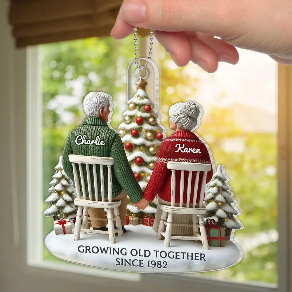 Christmas Acrylic Car Hanger for Couples – Heartwarming Holiday Keepsake, Perfect Gift for Parents or Grandparents