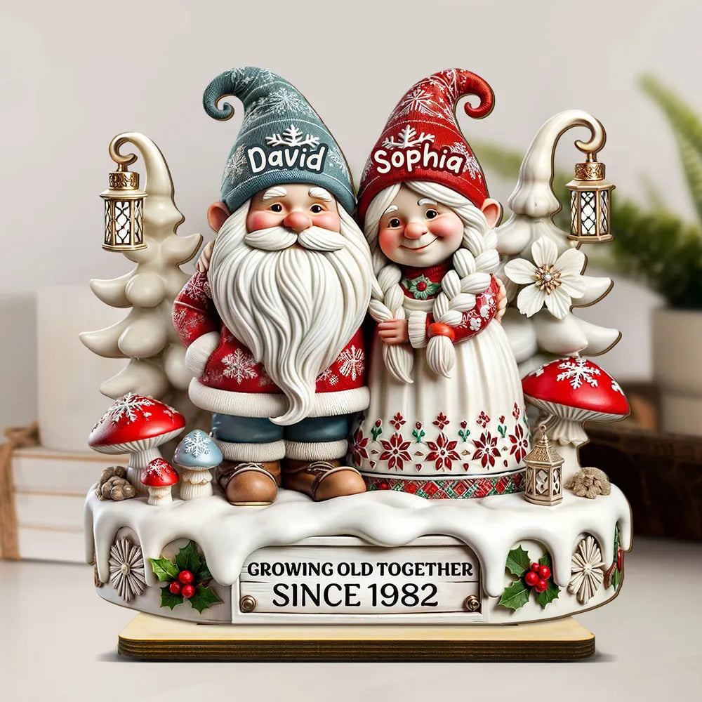 Custom Name Holiday Gnome Pair Wooden Plaque - Festive Home Display, Creative Couple Gift