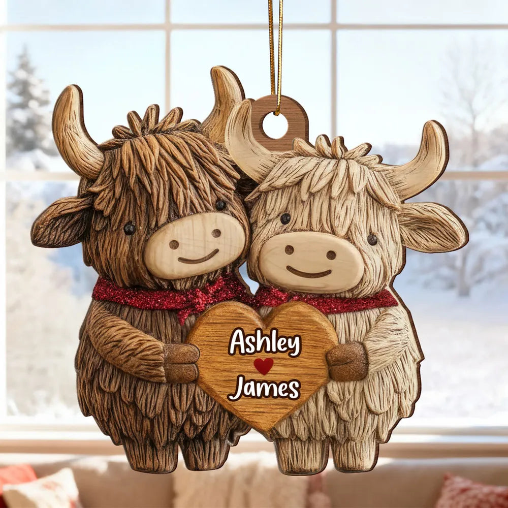 Wooden Ornament with Personalized Name Look, Adorable Animal Couple Hugging with Heart, Sweet Holiday Gift