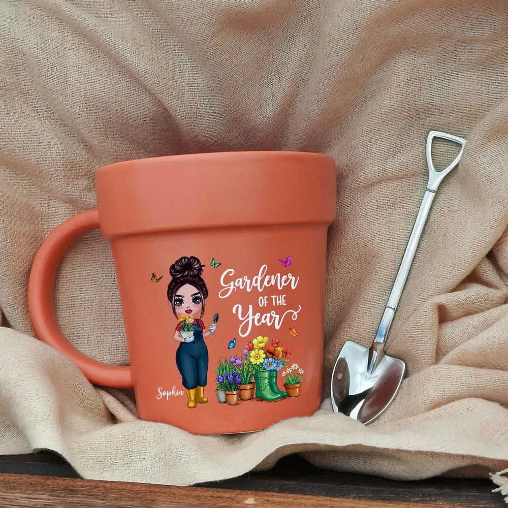 “Gardener of the Year” Personalized Plant-Pot Mug with Shovel Spoon – Fun Gift for Green-Thumb Moms, Wives & Grandmas