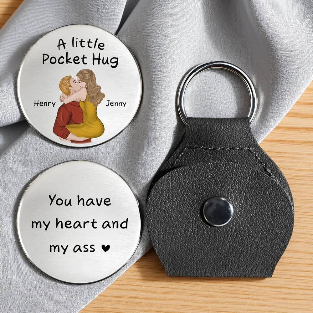 Personalized Pocket Hug Token With Cute Hugging Couple Art, Sweet Everyday Keepsake, Unique Romantic Gift