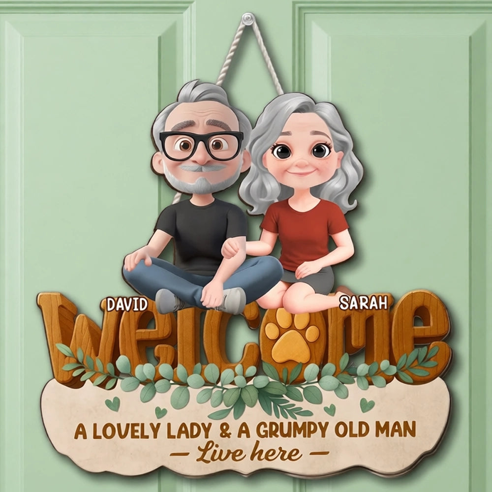 Personalized Wooden Sign with Cute Couple Illustration and Paw Welcome Home Decor, Unique Gift for Couples