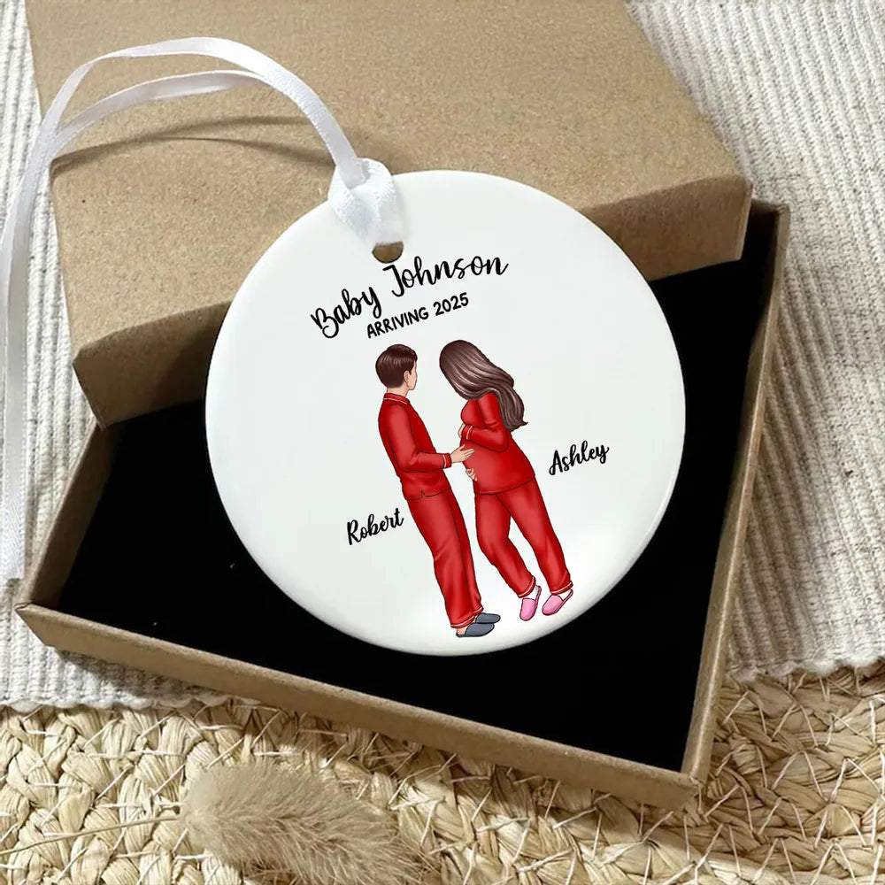 Ceramic Ornament with Expecting Parents Illustration, Heartwarming Gift for New Baby Celebration
