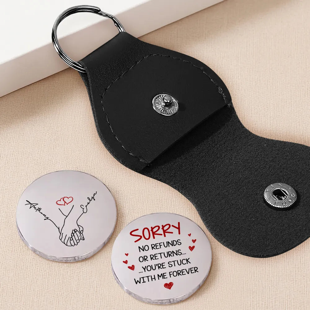 Personalized Pocket Hug Coin with Holding Hands & Heart - Unique Romantic Gift for Couple, Easy Everyday Carry